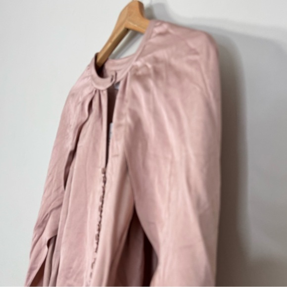 Jonathan Simkhai Audrey Fluid Satin Button-Up Blouse Cape NWT - Picture 11 of 13